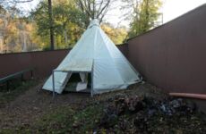 Altes Tipi im Raffaello
